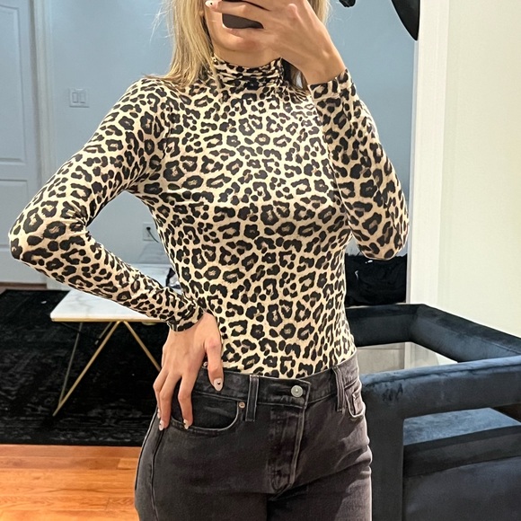 Long sleeve tee - Picture 1 of 2